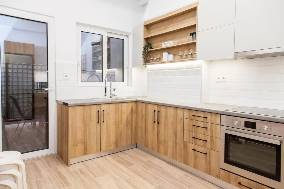 Apartment Beautiful New In Petralona Athen